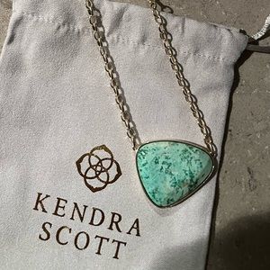 Kendra Scott McKenna Pendant